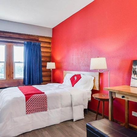 Casa Loma Inn & Suites By Oyo Davenport Ia Near I-80 Екстер'єр фото
