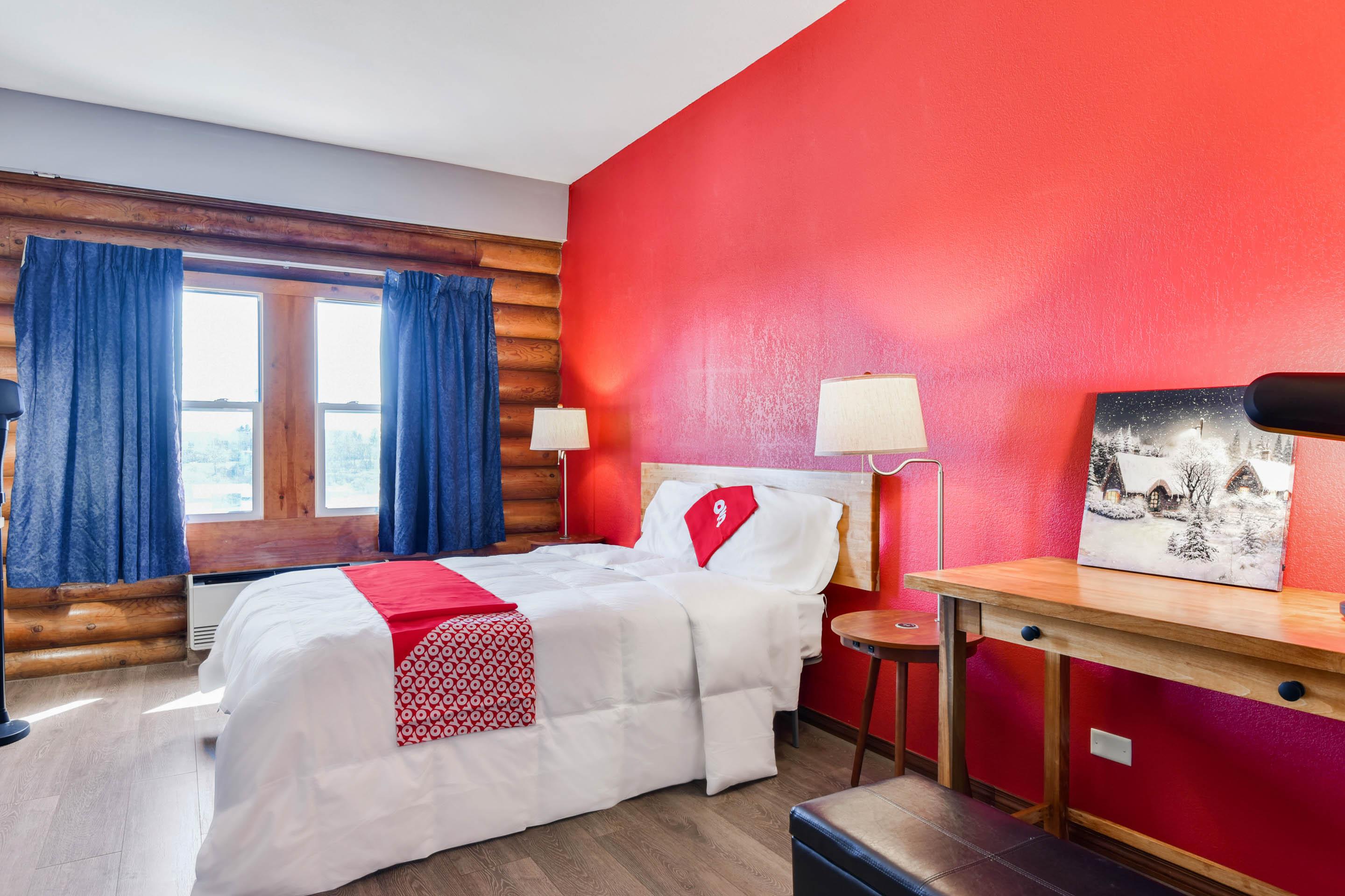 Casa Loma Inn & Suites By Oyo Davenport Ia Near I-80 Екстер'єр фото